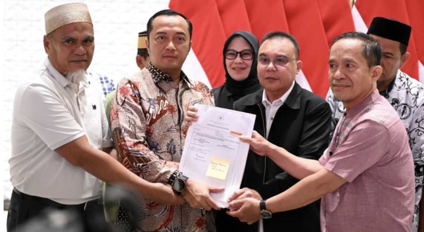 Prabowo Pulihkan Hak & Nama Baik 2 Guru Luwu Utara, Bukti Nyata Negara Bela Pendidik