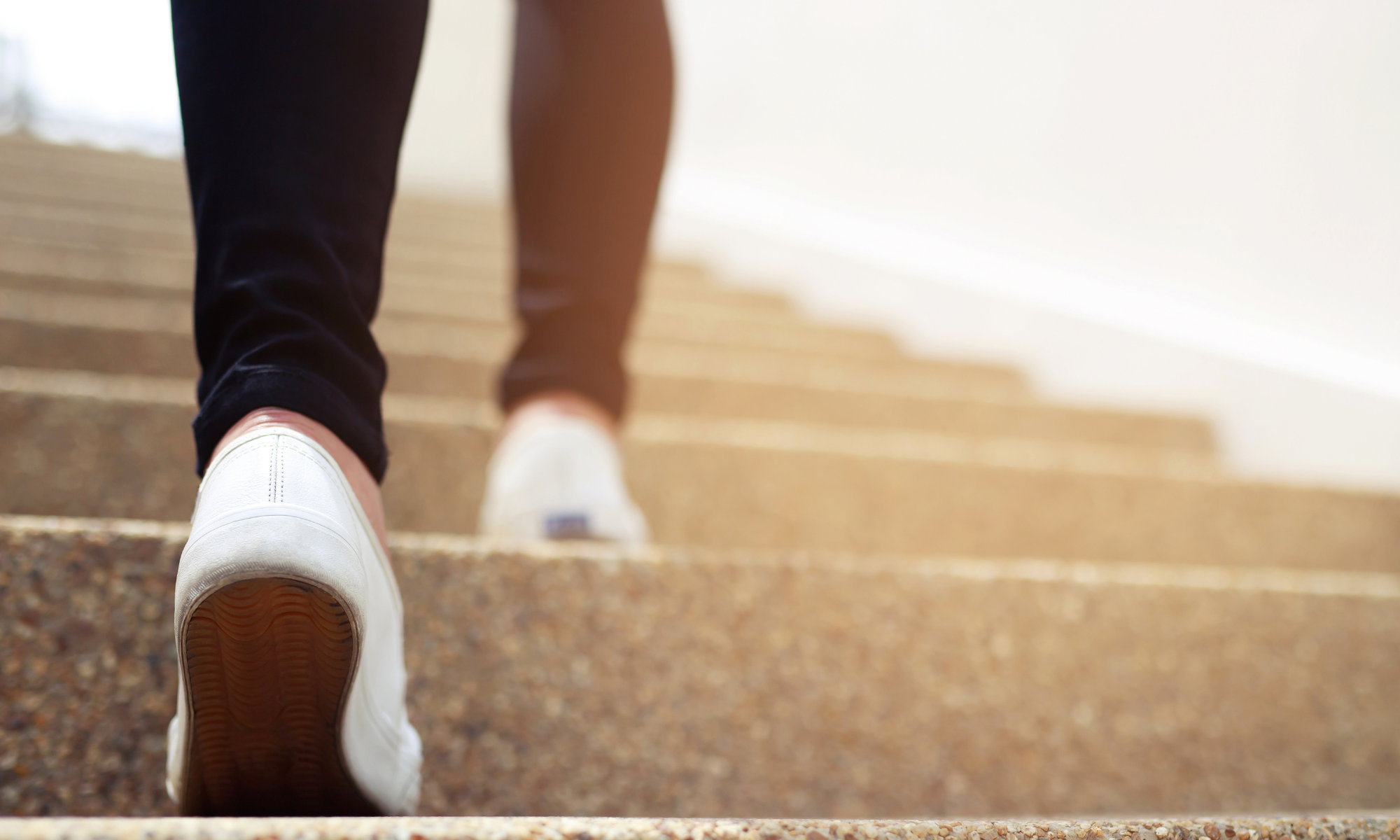 Mengapa Harus Jalan Pagi? Kenali 7 Manfaatnya untuk Kesehatan