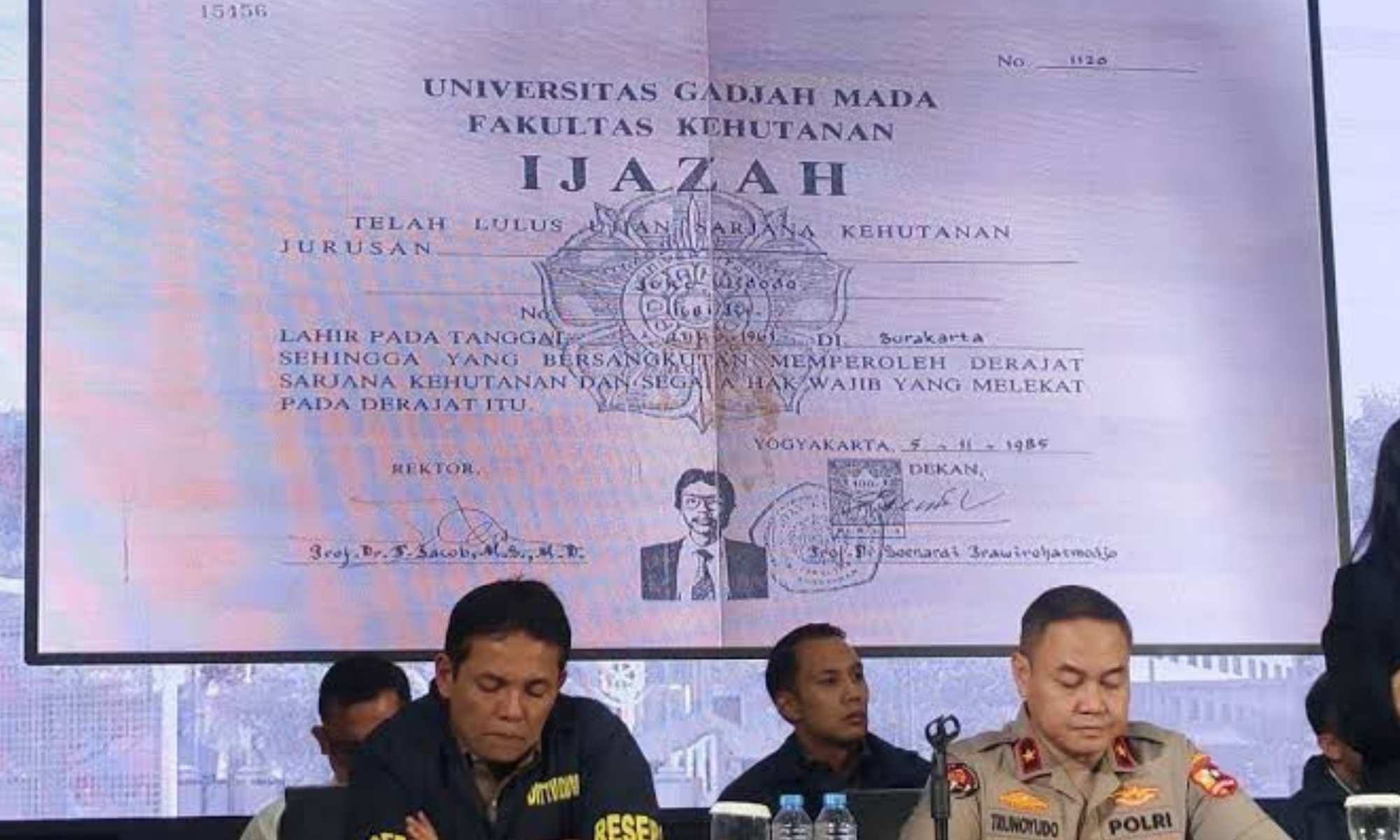 Bareskrim Polri Nyatakan Ijazah Jokowi Asli Sesuai Uji Forensik: Akhiri Polemik yang Berlarut