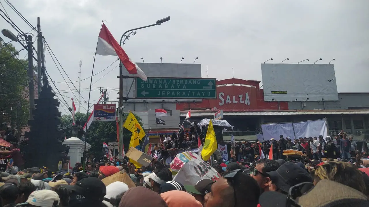 Didemo Ribuan Warga, Ini 7 Fakta Mengejutkan soal Bupati Pati Sudewo yang Dicopot