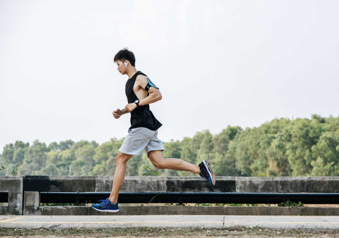 Stop Sebelum Kolaps! Ini Tanda Tubuh ‘Over Limit’ saat Lari