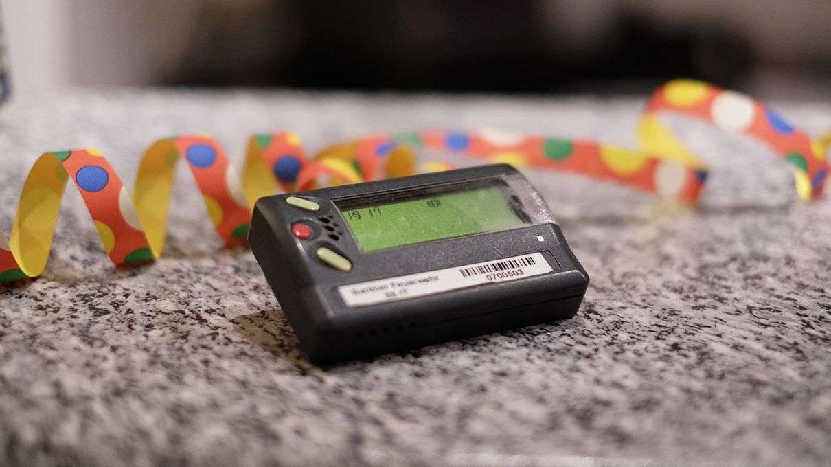 Pager dan Walkie-Talkie Menjadi Penyebab Terjadinya Ledakan di Lebanon