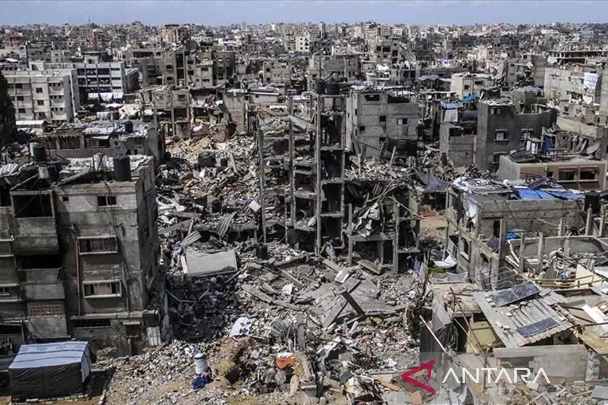 Serangan Israel di Deir al-Balah: Tank Masuki Gaza Tengah Setelah 21 Bulan Perang