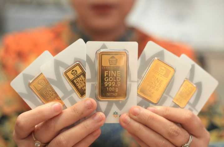 Harga Emas Hari Ini Melonjak, Investor Ramai-ramai Berburu Logam Muli