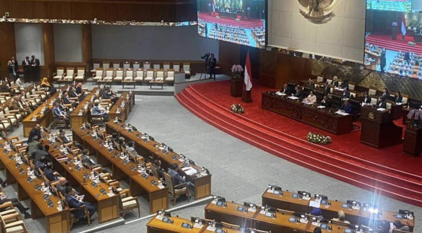 Tok! DPR Sahkan RKUHAP Jadi UU di Paripurna 18 November 2025