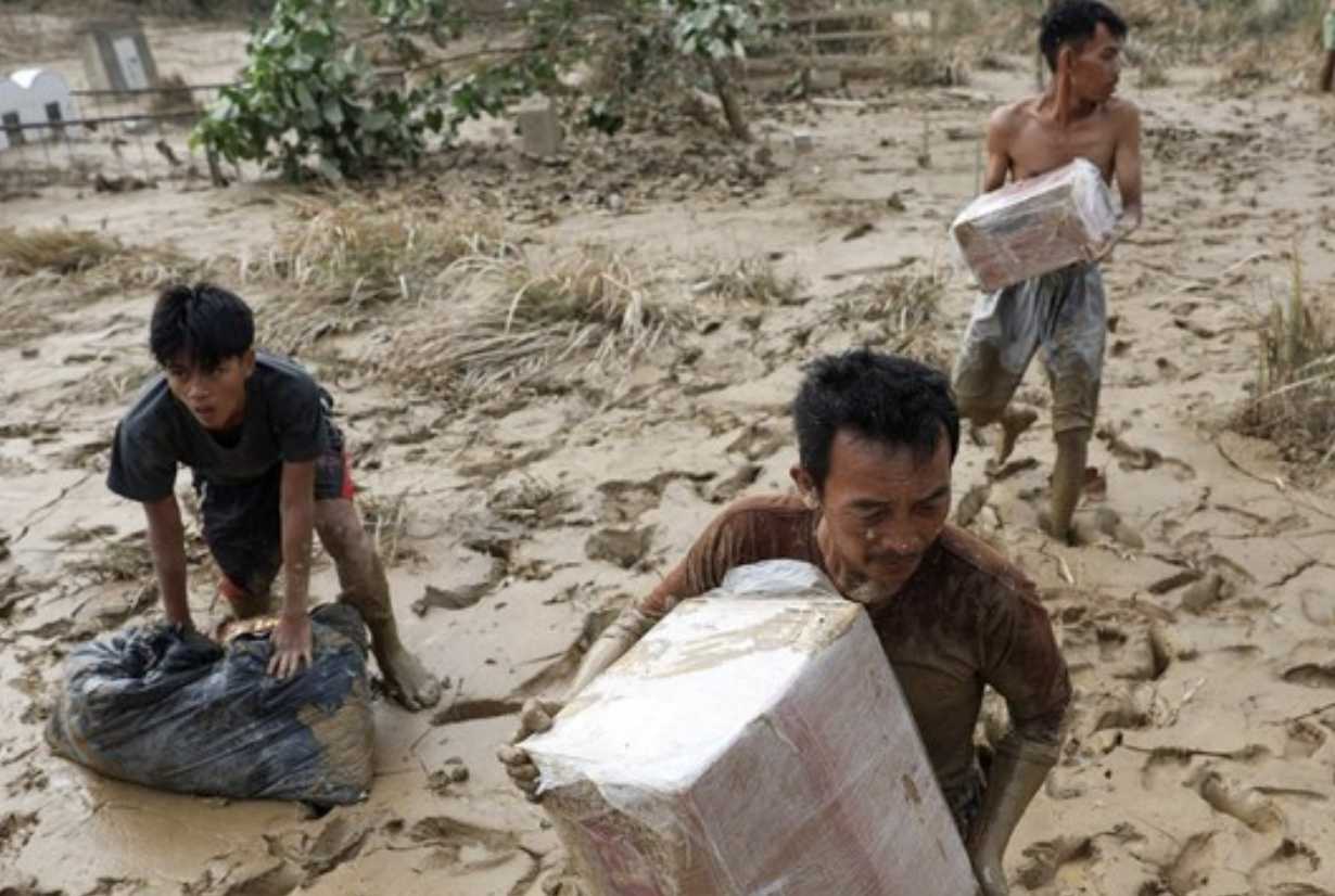 Banjir Bandang Lumpuhkan Aceh Tamiang, Listrik Baru Pulih di Inti Kota