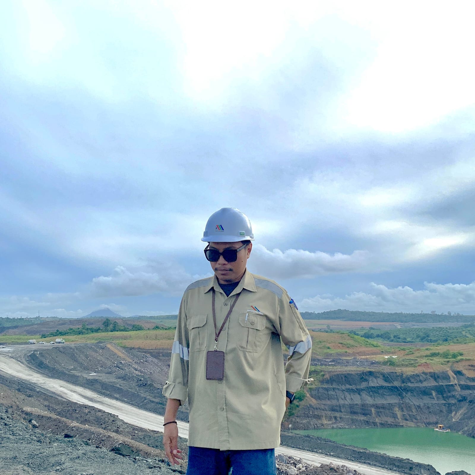 Perjalanan Ahmad Akhdiat sebagai Konten Kreator di Bidang Tambang