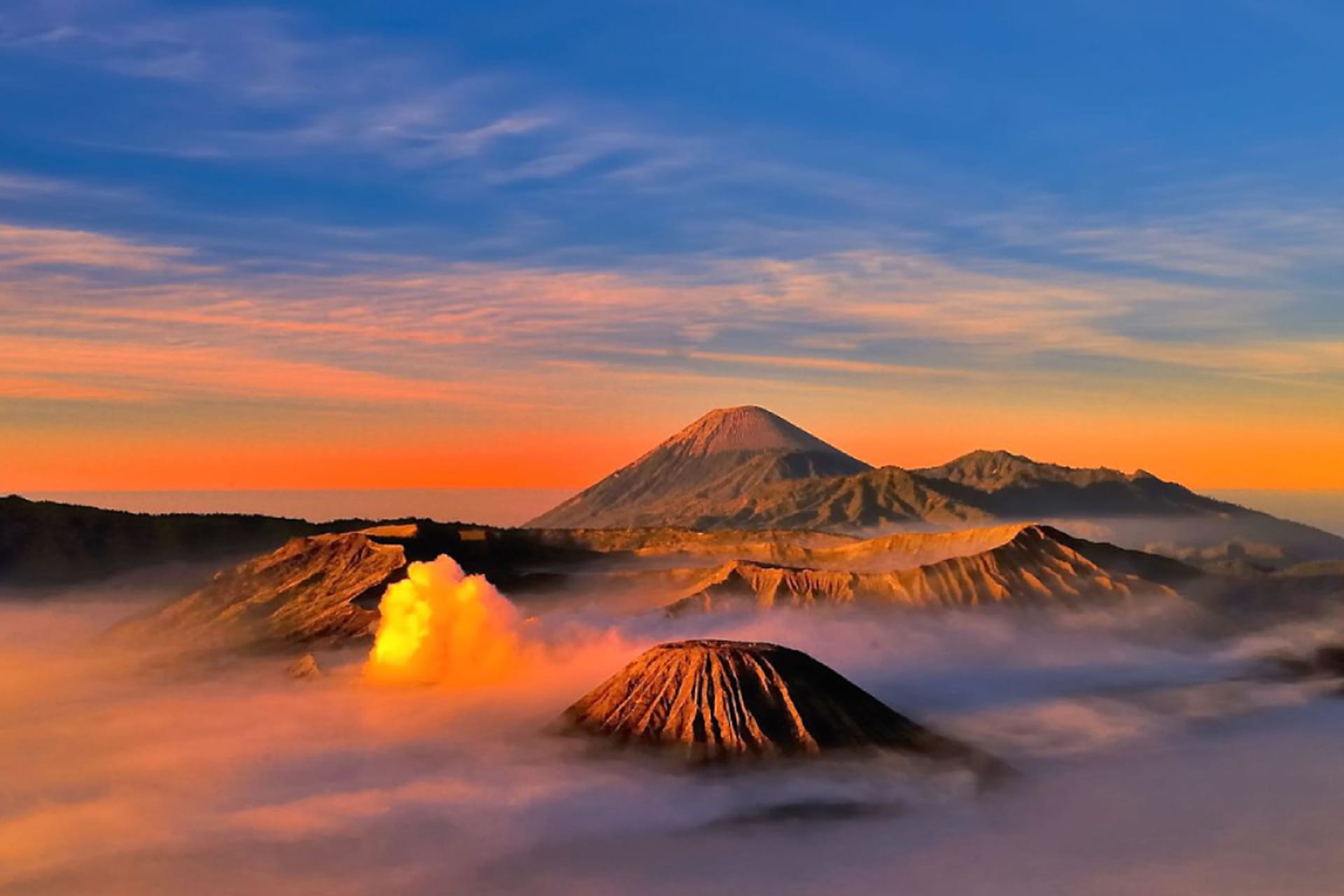 Breaking News! Bromo Kembali Dibuka