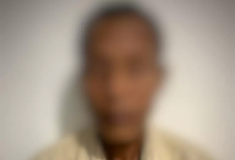 Ayah Sambung Gagahi Anak Tirinya