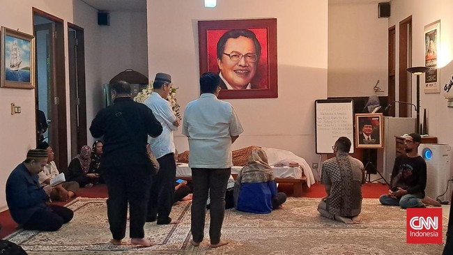 Rizal Ramli Dimakamkan di TPU Jeruk Purut Besok