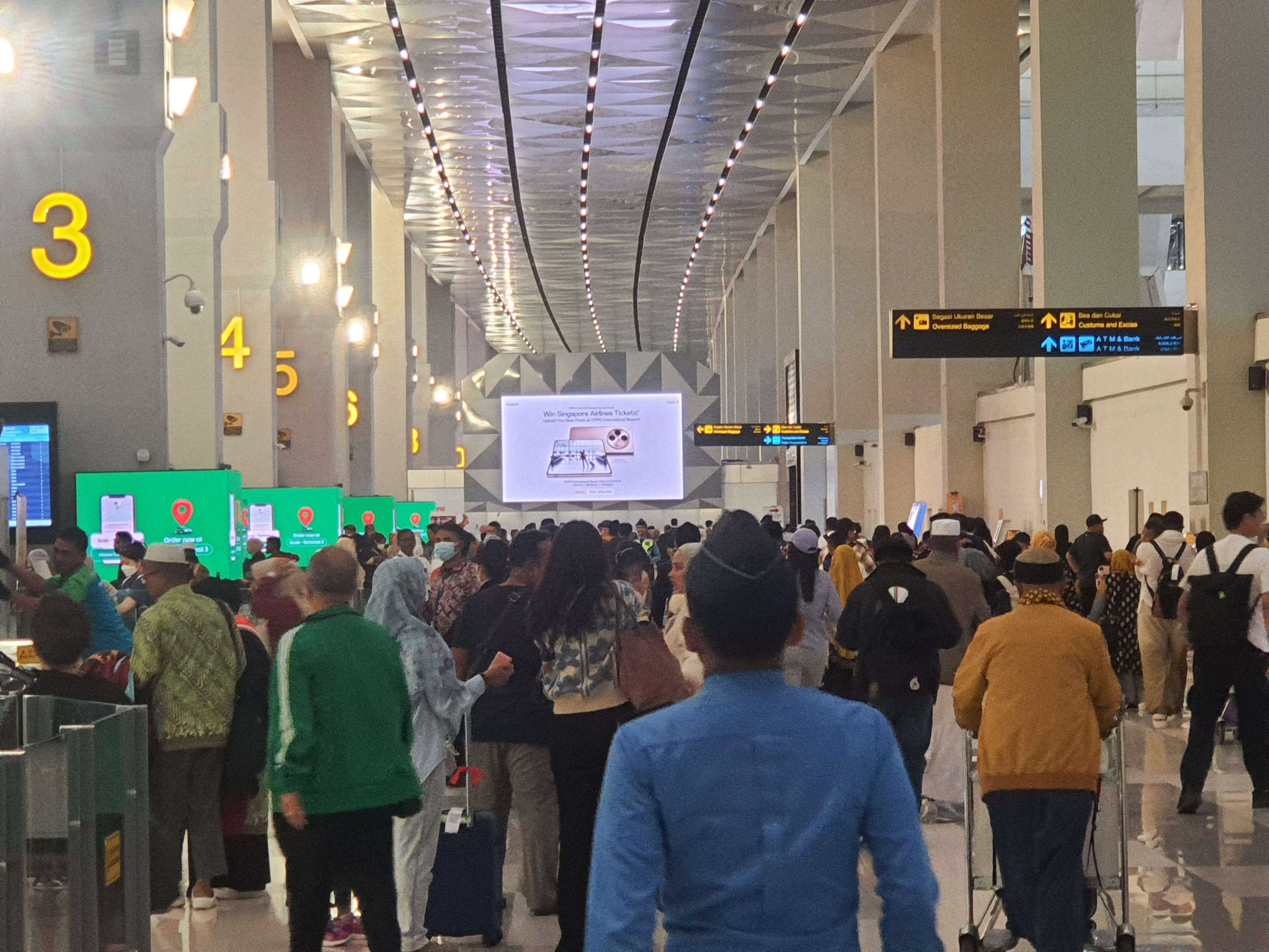 Arus Balik Nataru Melalui Soetta Melonjak 13 Persen