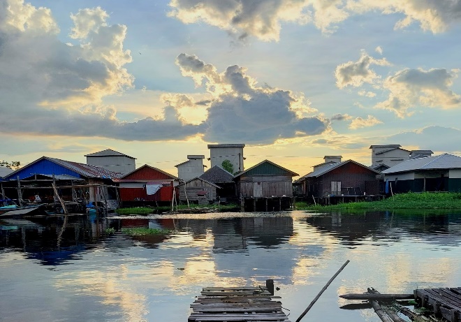 Wujud Kecerdasan Ekologis Masyarakat Desa Tampakang, Intip 5 Jenis Transportasi Air!