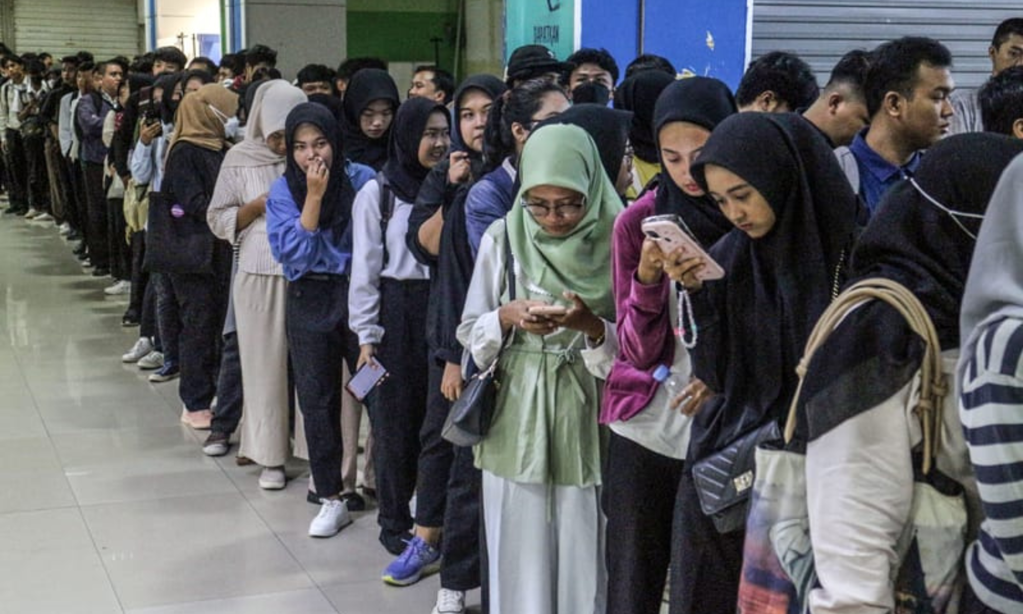 Menaker Yassierli Akan Adakan Job Fair Setiap Minggu untuk Kurangi Pengangguran