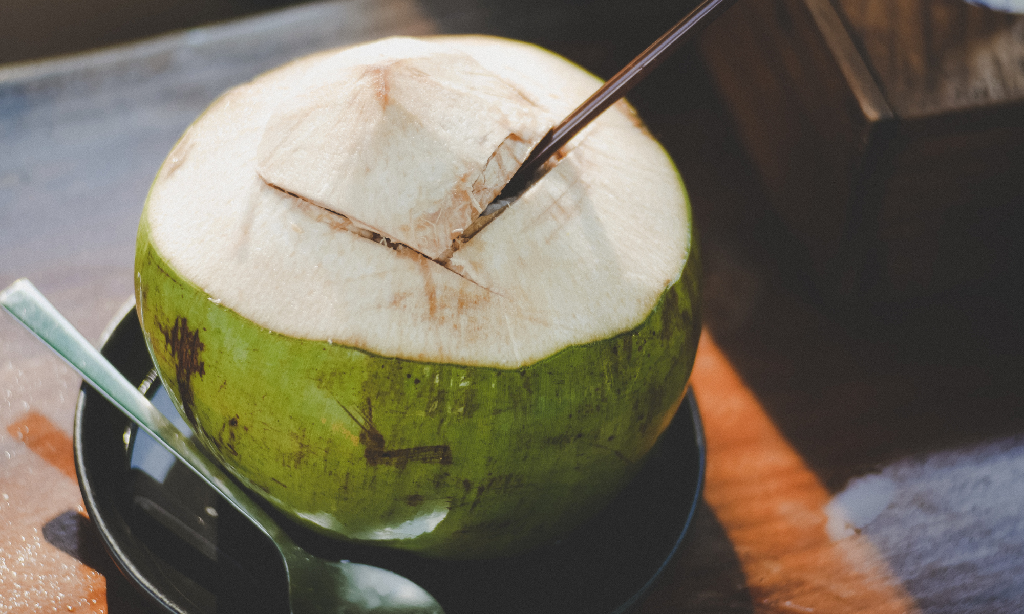 8 Manfaat Kelapa Muda bagi Kesehatan yang Perlu Diketahui