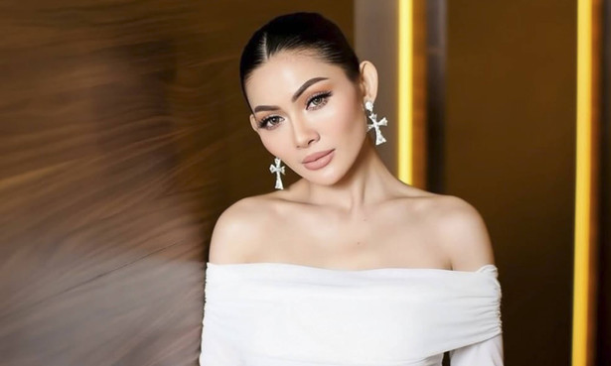 Pesinetron Delia Yasmine Kecelakaan di Tol Jagorawi, Alami Patah Tulang di Pinggul dan Kaki