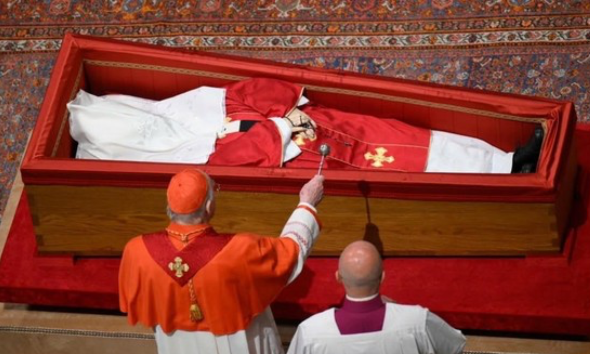 250 Tokoh Gereja dan Ribuan Umat Dunia Hadiri Prosesi Pemakaman Paus Fransiskus Hari Ini