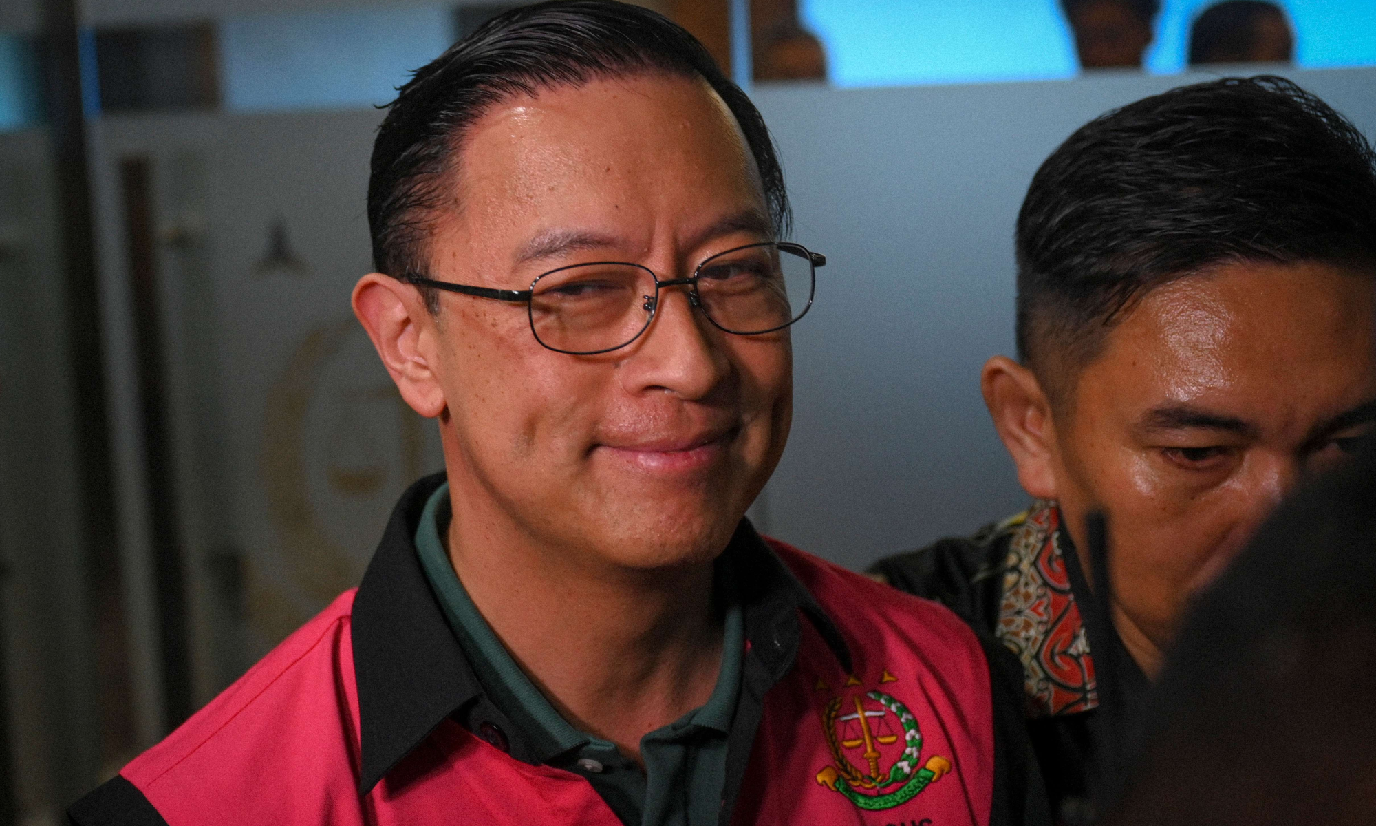 Heboh! Tom Lembong Ketahuan Bawa iPad &amp; MacBook ke Sel, Ini Pembelaannya Kasus Impor Gula Rugikan Negara Rp578 Miliar