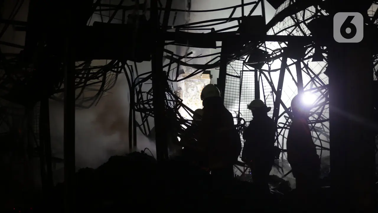 Terbakar Hebat! 552 Kios di Pasar Taman Puring Ludes, Kerugian Capai Rp30 M