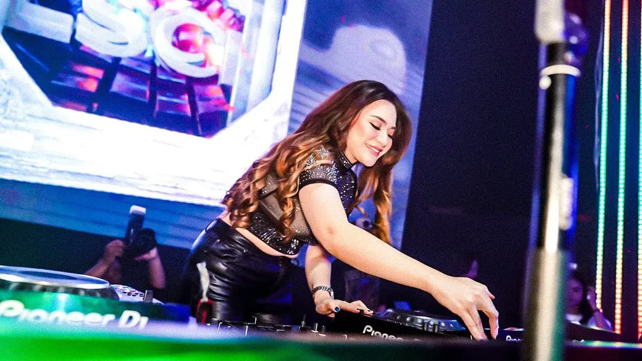 Viral! Nathalie Holscher Diboikot Usai Parodi Hamil DJ Panda, 5 Fakta Heboh