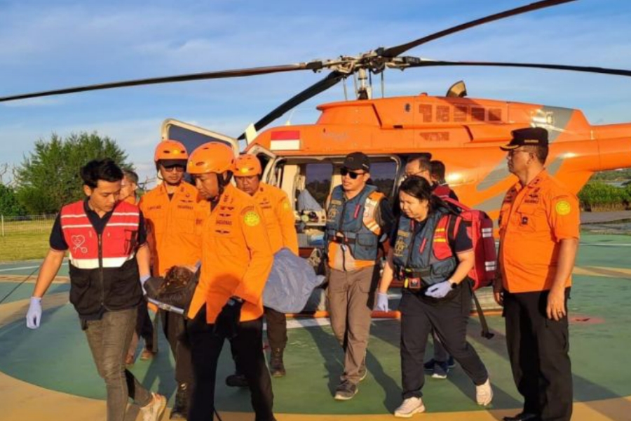 7 Fakta Mengerikan Kecelakaan Pendaki Belanda di Rinjani, SAR Dikerahkan Helikopter!