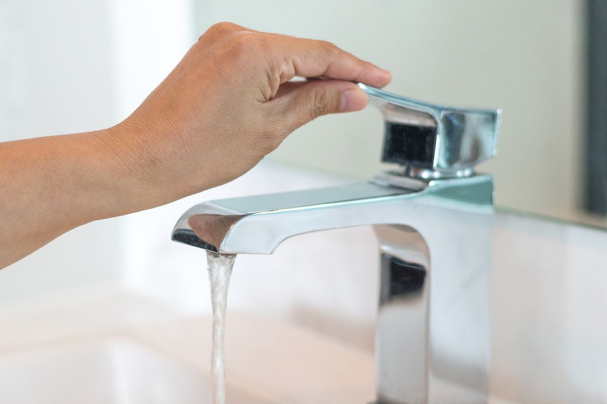 Tips Menghadapi Musim Kemarau Panjang: Hemat Air dan Tetap Sehat