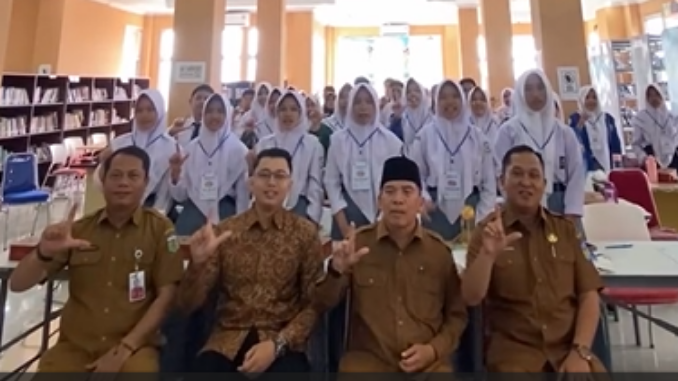 Pembekalan Lomba Resensi Buku: Sungai Penuh Giatkan Literasi Pelajar