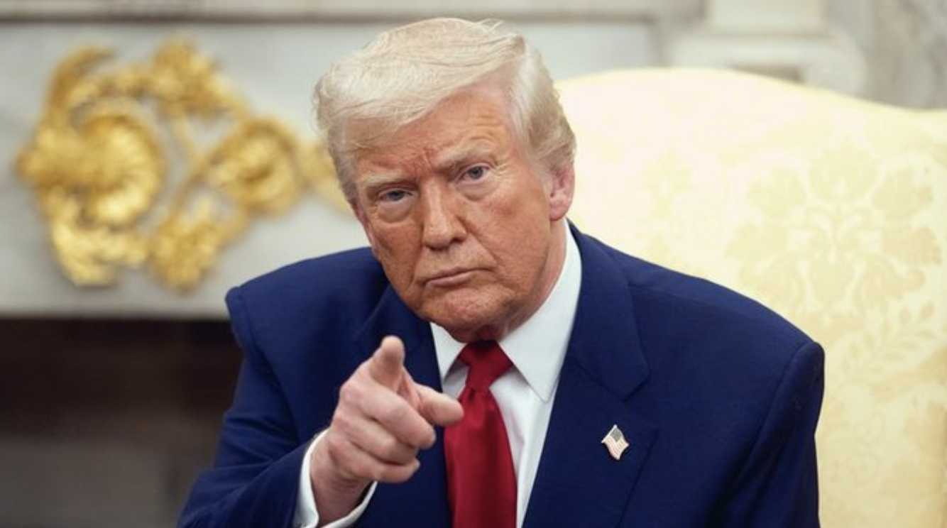 Trump Kembali Picu Kontroversi: 3 Insiden Ledakan Amarah dan Sebutan ‘Piggy’ ke Jurnalis Terkait Berkas Epstein