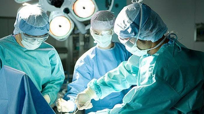 Operasi Transplantasi Jantung Babi Berhasil Dilakukan ke Manusia