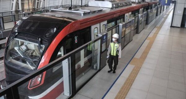 Beberapa Hal yang Harus Kamu Tahu Sebelum Menjajal LRT Jabodebek