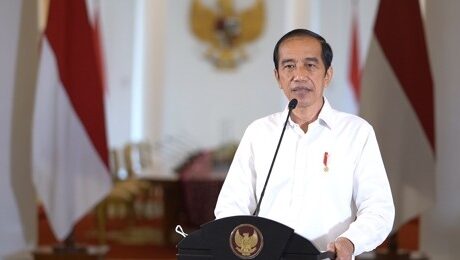 Tok! Jokowi Teken Perpres tentang Wajib Lapor Lowongan Pekerjaan