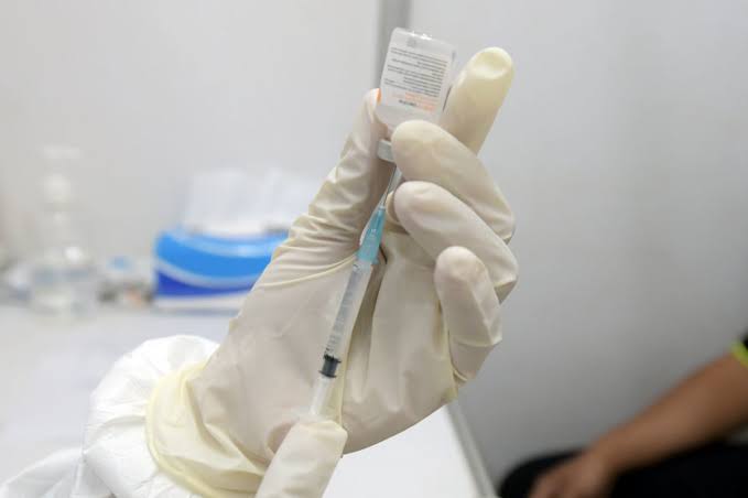 Covid-19 Naik Lagi, Pj Gubernur Jawa Barat Minta Warga Vaksinasi Ulang