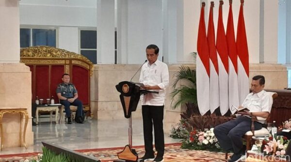 Presiden Jokowi Minta Percepatan Penggunaan Anggaran dan Pengawasan Stok Panga