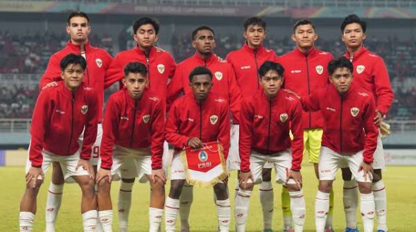 LOLOS KE SEMI FINAL!!! TIMNAS U-19 INDONESIA BERHASIL MENYAPU BERSIH GRUP A DENGAN KEMENANGAN BERUNTUN: GARUDA MUDA SIAP TERBANG LEBIH TINGGI!