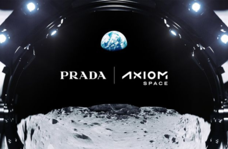 Prada dan Axiom Space Berkolaborasi Ciptakan Pakaian Astronot untuk Misi NASA ke Bulan