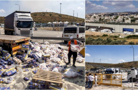 98 Truk Bantuan Makanan Hilang Dalam Penjarahan Terburuk di Gaza