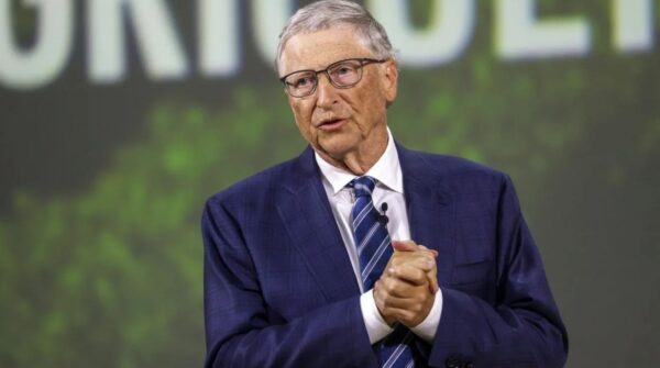 Bill Gates: Kegagalan Microsoft di Pasar Seluler Rugikan Perusahaan Rp6.544 Triliun