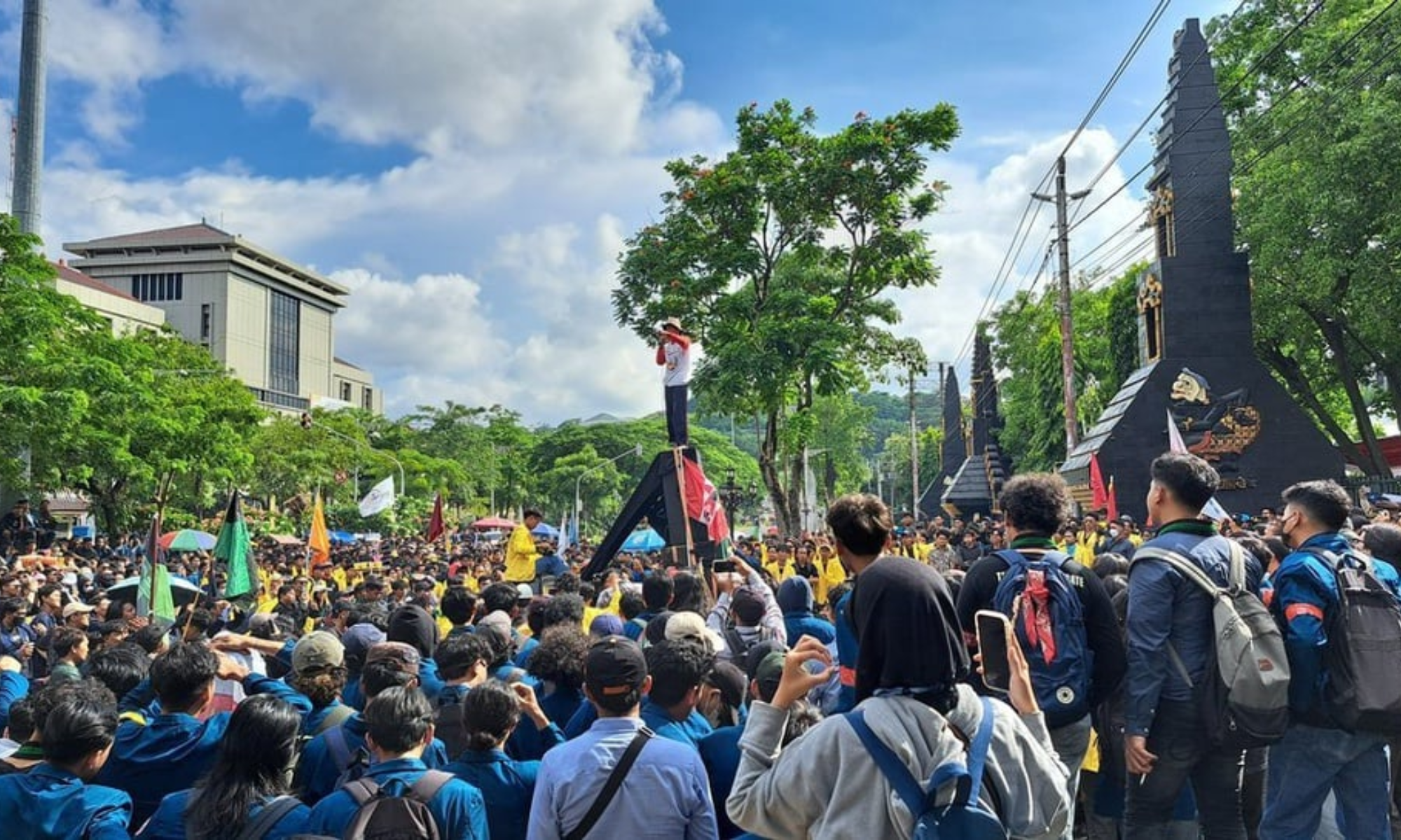 Demo Mahasiswa Aksi Indonesia Gelap 19 -20 februari