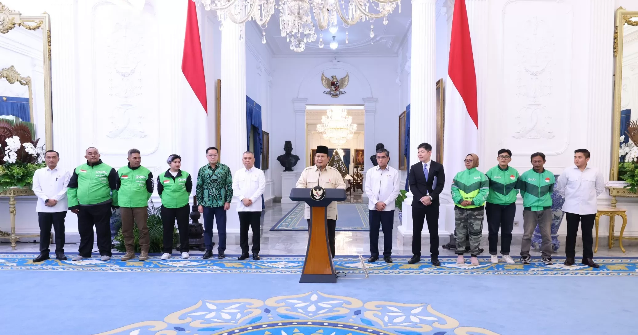 Prabowo Instruksikan THR dan Bonus Hari Raya untuk Pekerja Swasta, BUMN, BUMD, serta Ojek dan Kurir Online! Wajib Cair H-7 Idulfitri!