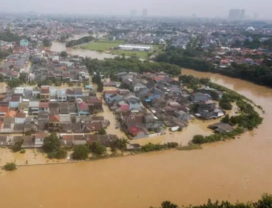 Banjir Landa Kota dan Kabupaten Bekasi, Ribuan Rumah Terendam
