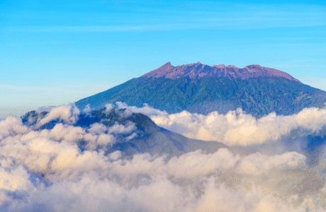 Gunung Raung Erupsi 7 Kali Sejak 12 Juni