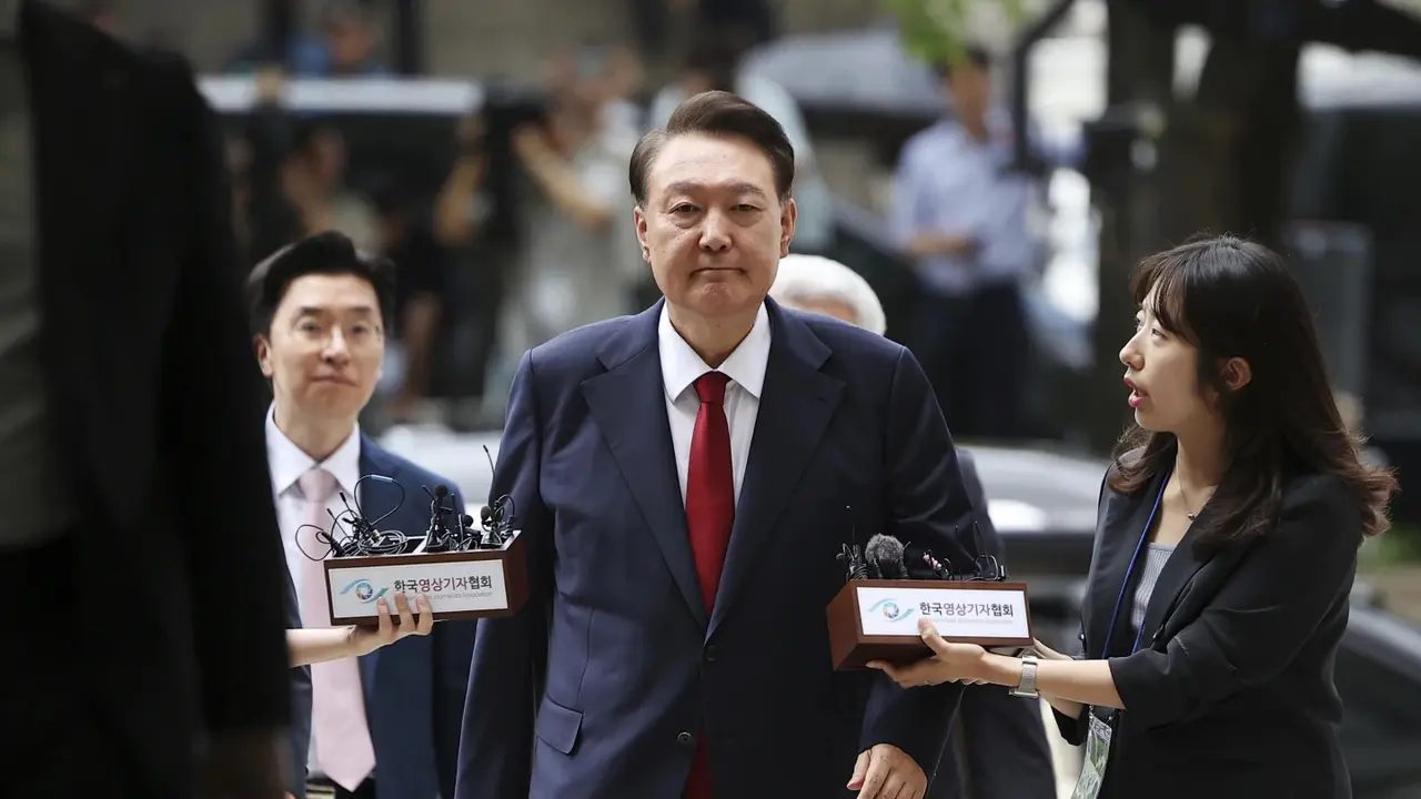 Pengadilan Korea Selatan Keluarkan Lagi Perintah Penangkapan ke-2 untuk Yoon Suk Yeol