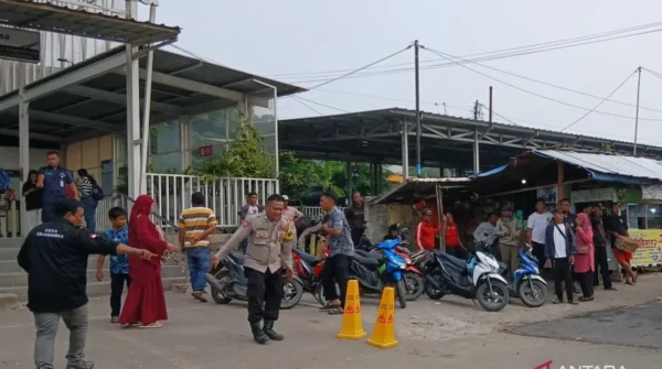 3 Opang Ditangkap Usai Paksa Ibu dan Balita Turun dari Taksi Online