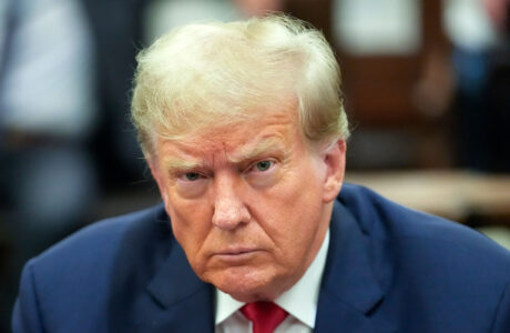 Donald Trump menaikkan tarif impor 50% untuk brazil