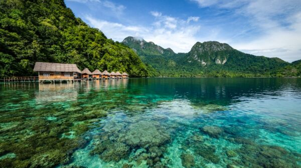 Negara dengan 700 Bahasa dan 17.000 Pulau, Tapi Masih Satu Nama: Ini 5 Faktanya!