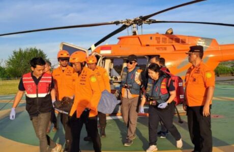 Seorang pendaki wanita asal Belanda bernama Sarah Tamar van Hulten, dilaporkan jatuh saat menuruni jalur Pelawangan Sembalun menuju Danau Segara Anak,