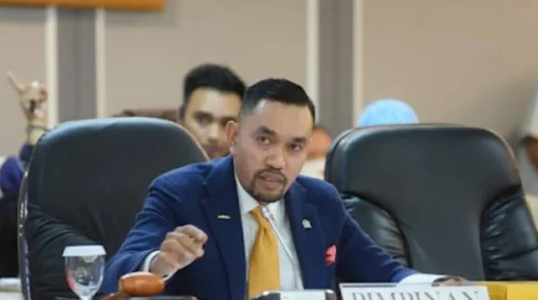 Ahmad Sahroni Dicopot dari Komisi III DPR