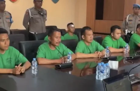 7 Tampang Brimob Diperiksa Propam