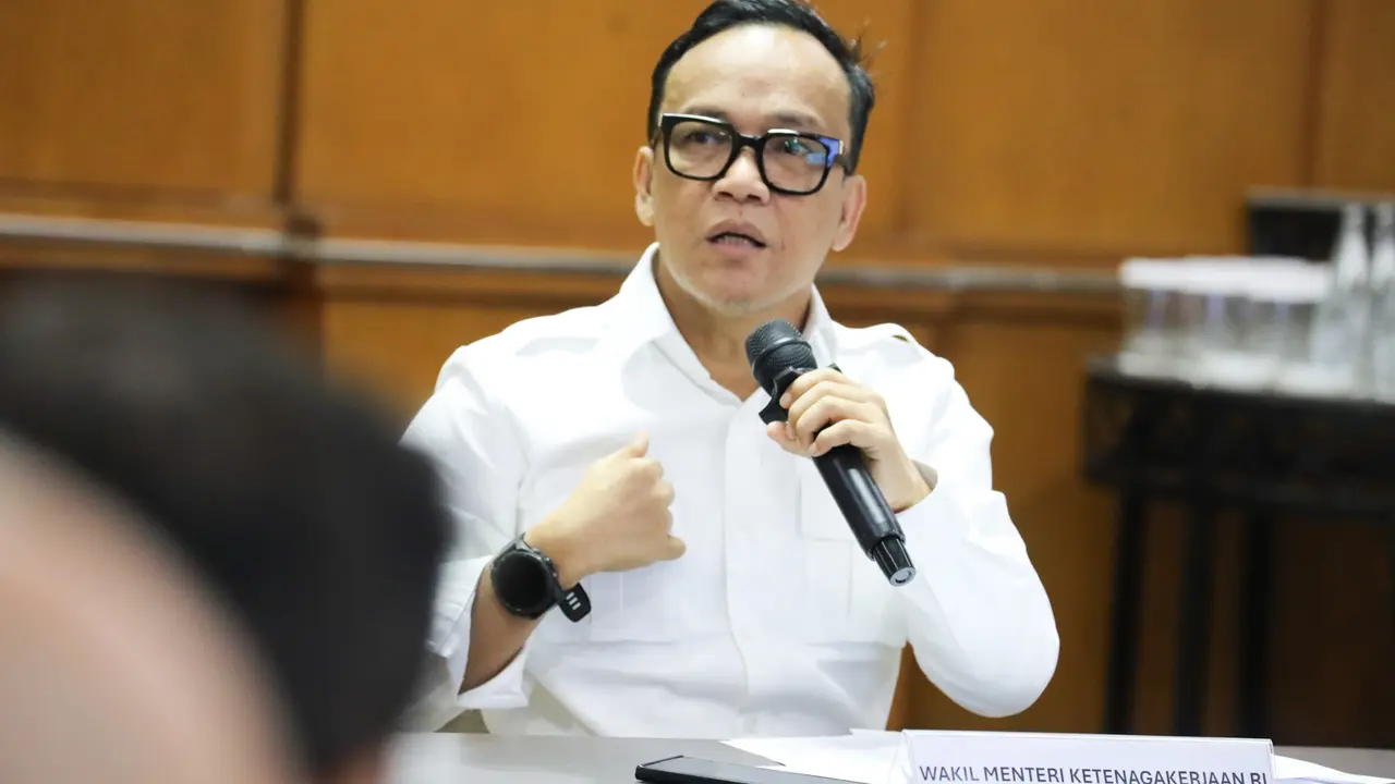 OTT Wamenaker: KPK Sita Puluhan Mobil & Moge Ducati, Ini Jejak Politik Noel!