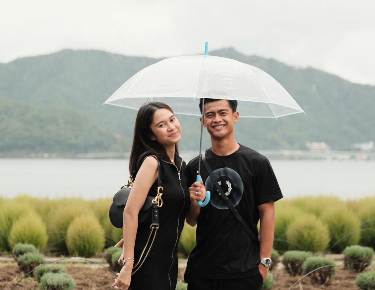 Perceraian Azizah Salsha & Pratama Arhan