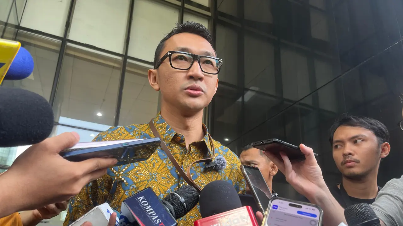KPK Bisa Periksa Istri Ridwan Kamil di Kasus BJB